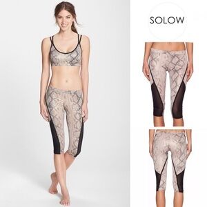 Revolve SOLOW Snake Print Capri Leggings sz S